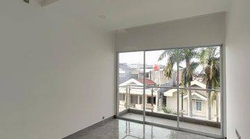 Gambar 4 Dijual Rumah Di Janur Elok Belakang Santika Kelapa Gading Brand New 2 Lantai Shm Baru