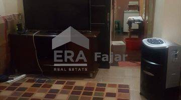 Gambar 5 Rumah Gaya Klasik Di Perumahan Kebun Raya Residence Blok I