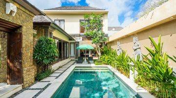 Gambar 1 Diswwakan Villa cantik di Jimbaran Bali 2 Lantai with Pool