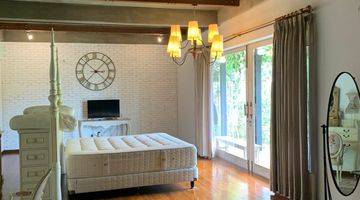 Gambar 4 Rumah Cantik Full Furnish Siap Huni Dago Resort Bandung