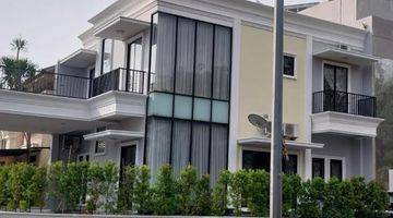 Gambar 1 Dijual Rumah Semi Furnished The Green Bsd