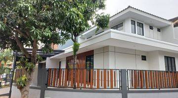 Gambar 1 Dijual Rumah Baru 2 Lantai Kencan Loka Bsd Tangerang Semi Furnished SHM Lokasi Strategis 