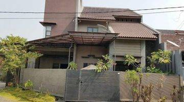 Gambar 1 Rumah hook dijual ambyar