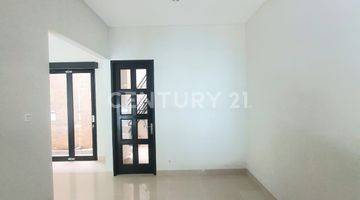 Gambar 3 Rumah Siap Huni 2 Lantai Di Sektor 9 Bintaro Gb8248