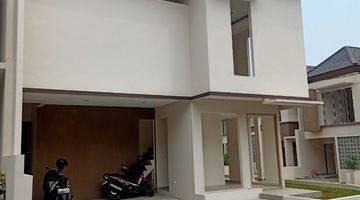 Gambar 3 Rumah Mewah Ready