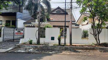 Gambar 5 Rumah SHM di Jalan Kerinci,kebayoran Baru Jakarta Selatan