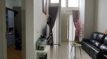 Gambar 1  Rumah Furnished Bagus di wangsa, Kota Baru Parahyangan