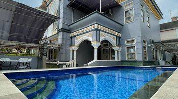 Gambar 1 Villa Mewah Modern Siap Huni Full Furnished ada Kolam Renang