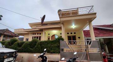 Gambar 3 Dijual Villa Hook Full Furnished 2 Lantai Di Green Apple