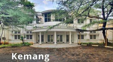 Gambar 5 RUMAH DESING CLASSIC, LUAS , PRIVATE POOL DI KEMANGA JAKARTA SELATAN