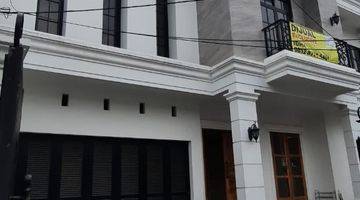 Gambar 1 Di Jual Rumah Mewah Design Neoclasic 2 Lantai Siap Huni di Jalan Haji Nawi 