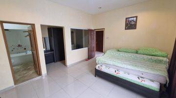 Gambar 3 Rumah Furnished di Komplek Beranda Serpong, Type Master 4 Kamar