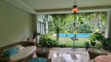 Gambar 5 1 Level House With Pool And Garden With 4 Rooms