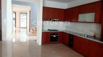 Gambar 4 House Area Pondok Indah For Rent Semi Furnished