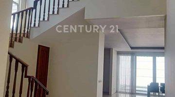 Gambar 3 House Area Pondok Indah For Rent Semi Furnished