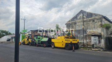 Gambar 2 Gudang Raya Pasirian Lumajang