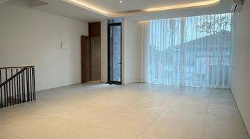 Gambar 3 Dijual Rumah Modern Cantik Di Kemang Jakarta Selatan