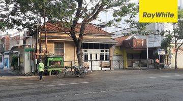 Gambar 1 Disewakan Ruko Pusat Kota di Jalan Undaan Kulon Surabaya