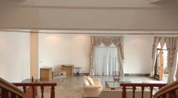 Gambar 4 Rumah Mewah 2lt Semi Furnished di Kebayoran Lama Jakarta Selatan