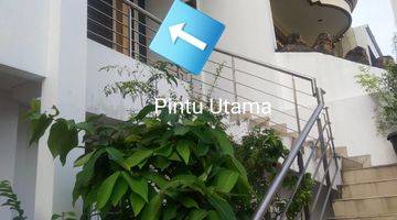 Gambar 5 Dijual Rumah Bagus 3 Lantai di Pluit Timur SHM Hadap Selatan