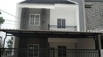 Gambar 1 Rumah baru 2 lantai sektor 8B gading serpong