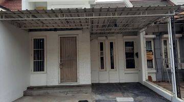 Gambar 2 Rumah Sudah Renovasi  Kamar 3 Semi Furnished SHM