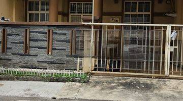 Gambar 1 Rumah 2 Lantai Shm Sudah Renovasi Semi Furnished