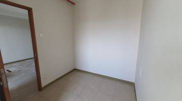 Gambar 3 Di Jual Apartemen Greenhill, 2 Kamar Kosongan, Harga Nego