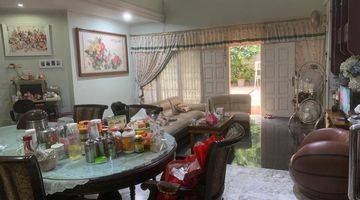 Gambar 3 Rumah 2 Lantai Semi Furnished Di Pluit Karang Kondisi Bagus