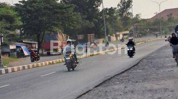 Gambar 2 GUDANG SIAP PAKAI DAERAH  RINGROAD MOJOSONGO JEBRES SOLO