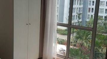 Gambar 2 M Town Apartment 3BR Furnished View Pool Bagus Strategis