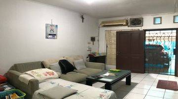 Gambar 3 Dijual Rumah di Taman Palem Furnished Bagus Lokasi Strategis