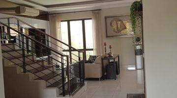 Gambar 3 Rumah 2 Lantai Semi Furnished di BSD Green Cove, Tangerang