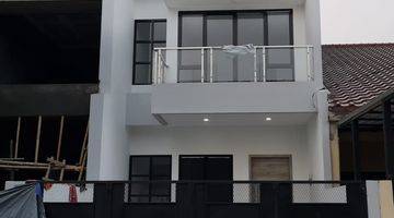 Gambar 1 Rumah Baru 2 Lantai, Bsd Villa Melati Mas