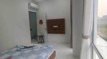 Gambar 4 Rumah hook Full Furnished di Malibu Village