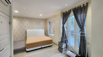 Gambar 5 Jual Rugi Bu Harga Miring Rumah 2 Lt Sudah Renovasi Semi Furnish