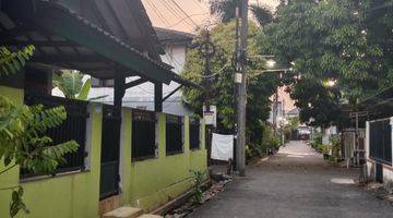 Gambar 5 Dijual Rumah Hook, Bekasi Selatan. Hunian Nyaman