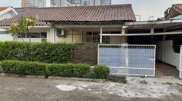 Gambar 1 DIJUAL RUMAH DI KOMPLEK LEMIGAS. JAKSEL