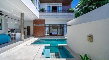 Gambar 1 New Brand Modern Tropical Villa, Perfectly Located In Blusting Berawa, Canggu