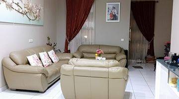 Gambar 1 Rumah Topaz Phg Gading Serpong