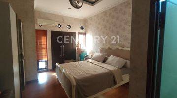 Gambar 2 Rumah Modern Fully Furnished Dekat Akses Tol Pasteur