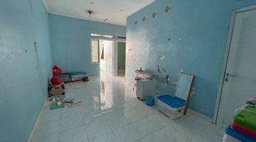 Gambar 5 Rumah Semi Furnished di Tanjung Barat, Jakarta Selatan