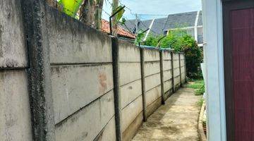 Gambar 3 Rumah Bagus Semi Furnished di Karawaci, Tangerang