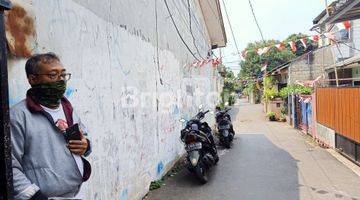 Gambar 2 RUMAH KONTRAKAN 6 PINTU HITUNG TANAH