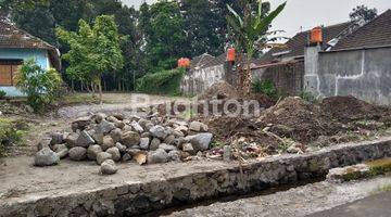 Gambar 2 RUMAH SIAP BANGUN DOMBAN ASRI PINGGIR JALAN MAGELANG