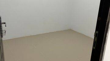 Gambar 3 Rumah Baru Unfurnished SHM di Poris Indah, Tangerang