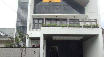 Gambar 1 Rumah New Branded Minimalis 3 Lt Di Bintaro Sektor 9