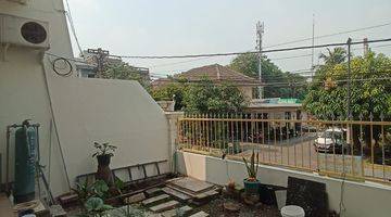 Gambar 5 Rumah Bagus Semi Furnished SHM di Pluit, Jakarta Utara