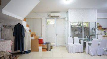 Gambar 4 Rumah 2 Lantai Rapi Renovasi Semi Furnished Foresta Bsd