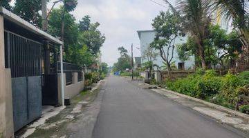 Gambar 1 Tanah di Jalan Lpmp, Sleman Sertifikat Hak Milik 126 m²